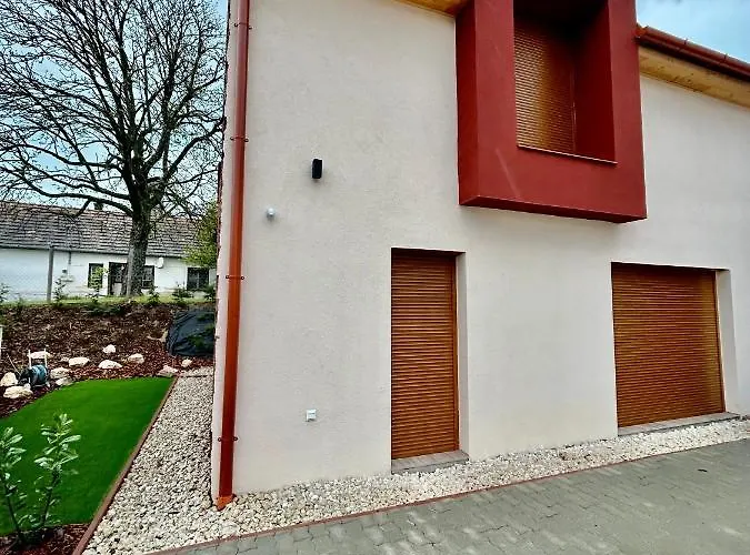 8638 A/1 * 발라톤엘